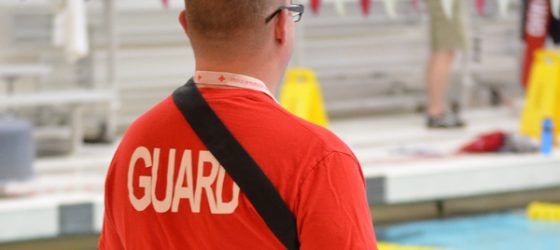 5 Reasons You Should Become a Lifeguard